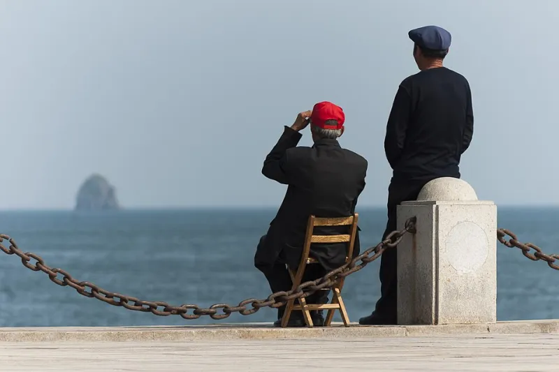 You're Not Actually Talking to Anyone: How We Forgot What a Real Conversation Feels Like